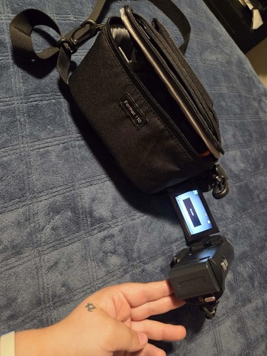 Sony hdr cx220 - sony, definition